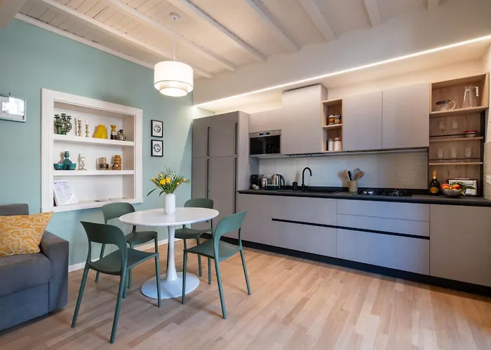 La Farfalla Blu - Boutique Апартаменти Бергамо